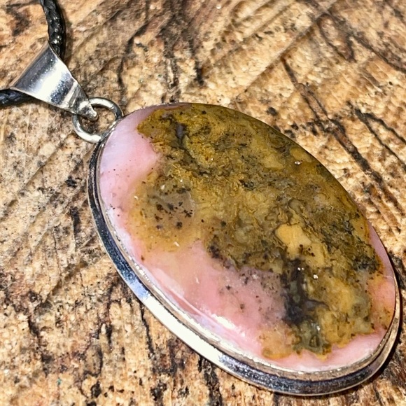 Beautiful Pino & Brown Peruvian Opal Pendant 2” - Picture 5 of 12